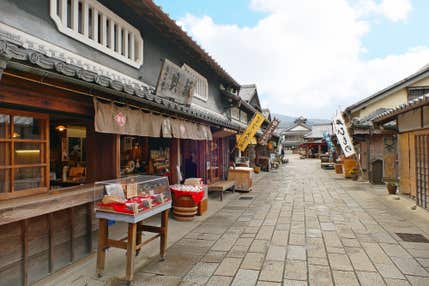 『伊勢神宮・内宮にご案内!本場の牡蠣小屋で食す!たっぷり約100分!浦村ブランド焼きガキ・蒸しガキ食べ放題』【豊田・赤池出発】