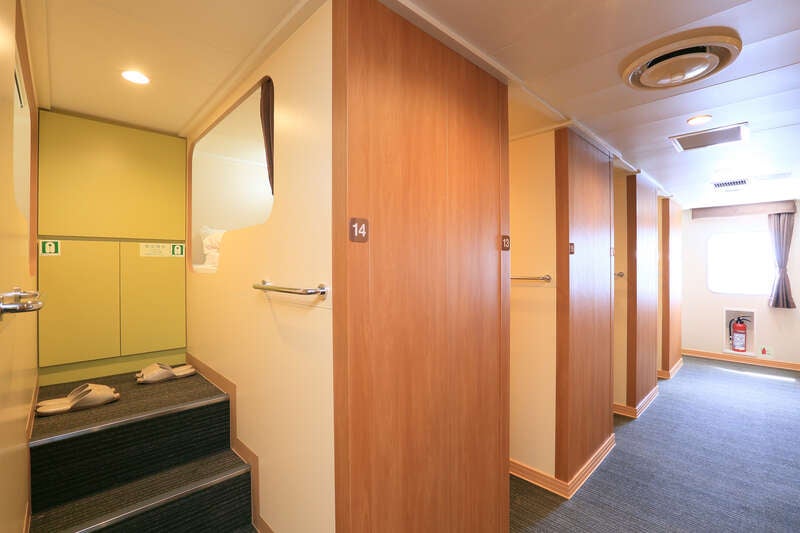 【佐賀県内／小倉発】 往復フェリー利用　京都三大祭・葵祭と青もみじ散策３日間3