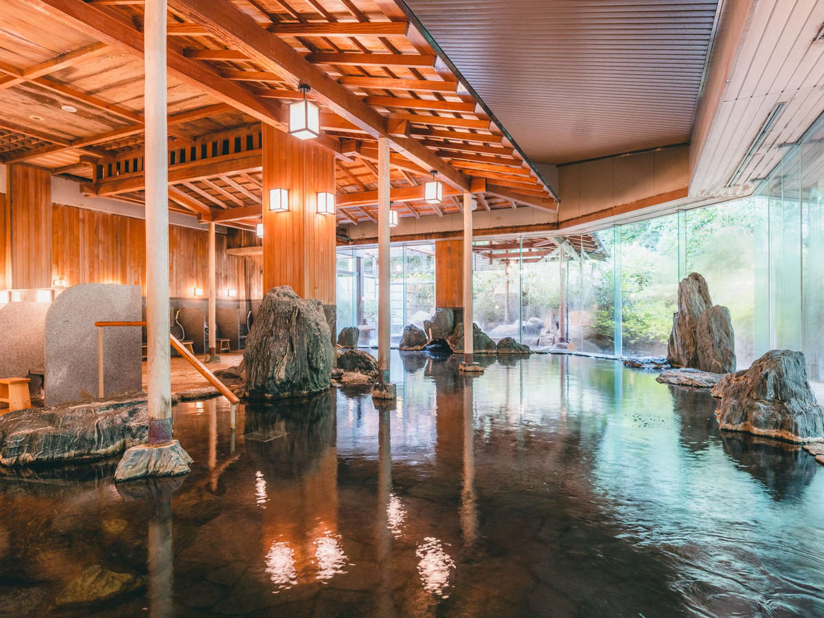 【羽田空港発】 出雲大社昇殿参拝・美保神社・足立美術館・嚴島神社と 「グランドプリンスホテル広島」・「ホテル玉泉」３日間1