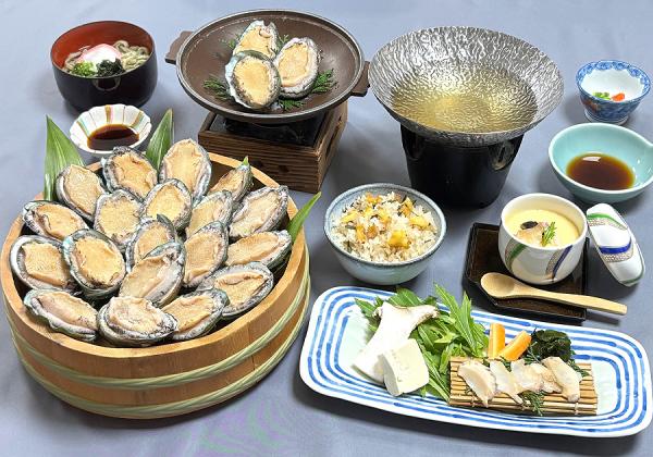長門のもみじ寺と湯本温泉街 紅葉の階段と焼きアワビ食べ放題付♪ アワビづくしの宴2