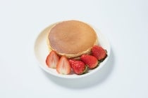 ★WEB予約で５００円割引★【岡崎発】＊日帰り昼食付＊『山梨いちご狩り＆パンケ－キ食べ放題と桔梗信玄餅詰め体験!!』1