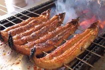 【名古屋駅発】＊日帰り昼食付＊『うなぎの兼光 炭火手焼三河産うなぎ とぶどう狩り食べ放題』