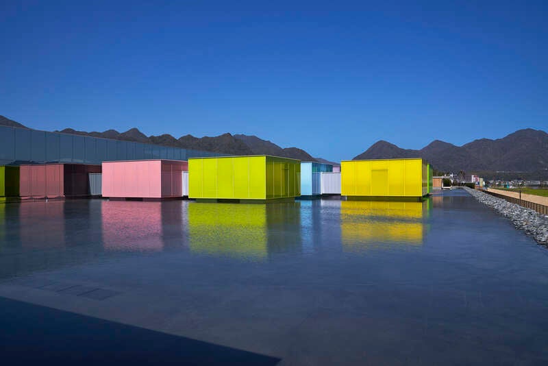 【博多駅・小倉駅発】 往復らくらく新幹線で行く！！世界で最も美しい美術館　下瀬美術館と春の宮島＆広島造幣局花のまわりみち 日帰り2