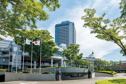 【山形空港発】 新緑と煌めきのロマンチック関西！ぐるり３都市　神戸・大阪・京都とグランドプリンスホテル大阪ベイの休日（3日間）