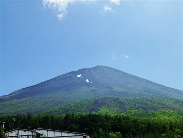 ■【山梨】爽快！富士山麓ドライブ♪ 「富士山五合目」で爽快絶景散策♪今が旬のもも狩り園内食べ放題＆うれしいもも１箱お持ち帰り！1