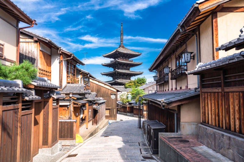【福島空港発】 新緑と煌めきのロマンチック関西！ぐるり３都市　神戸・大阪・京都とグランドプリンスホテル大阪ベイの休日（3日間）3