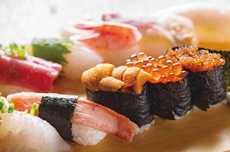 【後藤寺/飯塚発着】古湯温泉ONCRI/おんくりでお寿司食べ放題(60分)入浴と清水の滝 日帰り ~ご昼食は九州トラピックス初登場!お寿司食べ放題(60分)を賞味ください~2