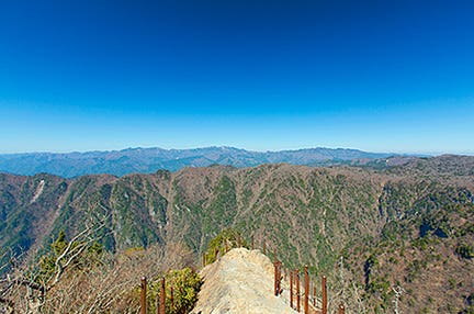 （梅田発）阪急交通社登山学校～憧れの名山シリーズ～　東大台ケ原・日出ヶ岳と西大台ヶ原2日間　登山学校経験者向け！登山学校講師陣と世界遺産や全国の名だたる名峰へ！