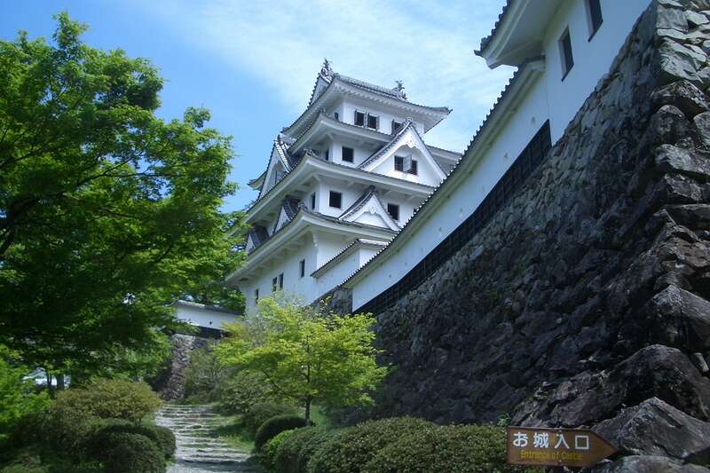 【岡山駅・福山駅・広島駅発】 《続日本100名城めぐり》東海、北陸編 （３日間）1