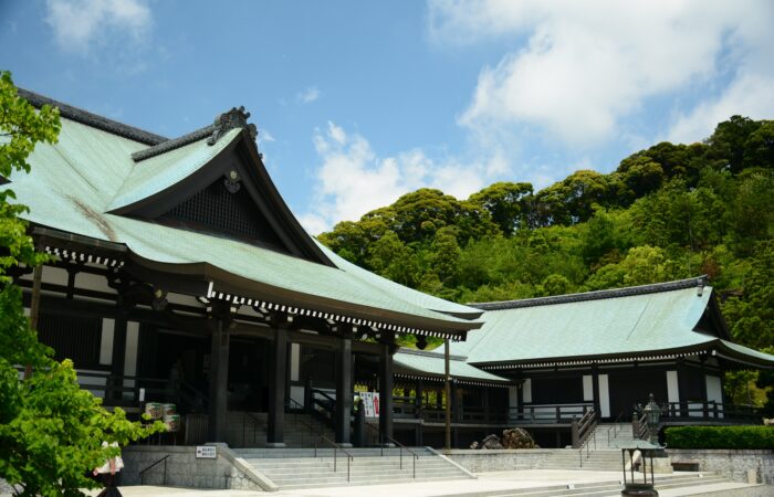 【横浜発】静岡・遠州三山めぐり ～法多山尊永寺・萬松山可睡斎・医王山油山寺～名刹散策と精進料理の昼食付！2