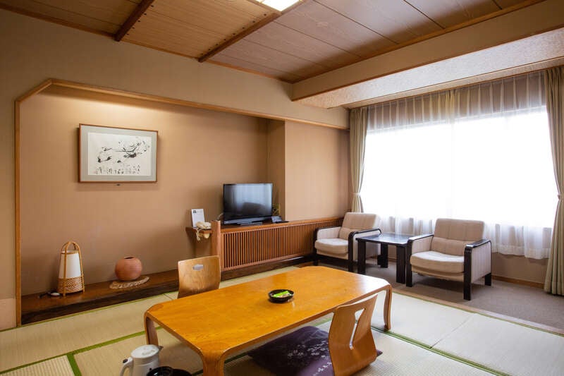 【札幌駅発】 【札幌発往復送迎付き】湯の川温泉『啄木亭』２連泊（３日間）3