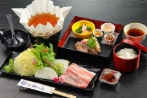 ◎ＷＥＢ予約でリボンポイント２ポイント◎【名古屋駅発】＊日帰り昼食付＊『古都 奈良の三彩めぐり』2