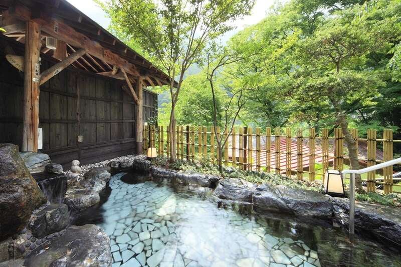 【東京駅・上野駅・大宮駅発】 湯ったり温泉１８時間滞在！源泉掛け流し老神温泉「吟松亭あわしま」 生ゆばすくい体験食べ放題と道の駅「川場田園プラザ」2日間1