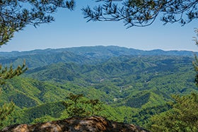 ふるさと兵庫100山＆番外編　摩尼山1