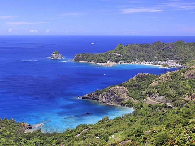 【名古屋発】■２０２７年３月３０日（火）■（個室）〔中級〕 小笠原諸島 父島・母島満喫トレッキング ５泊６日〈船中２泊〉♪名鉄の泊りトレッキング2