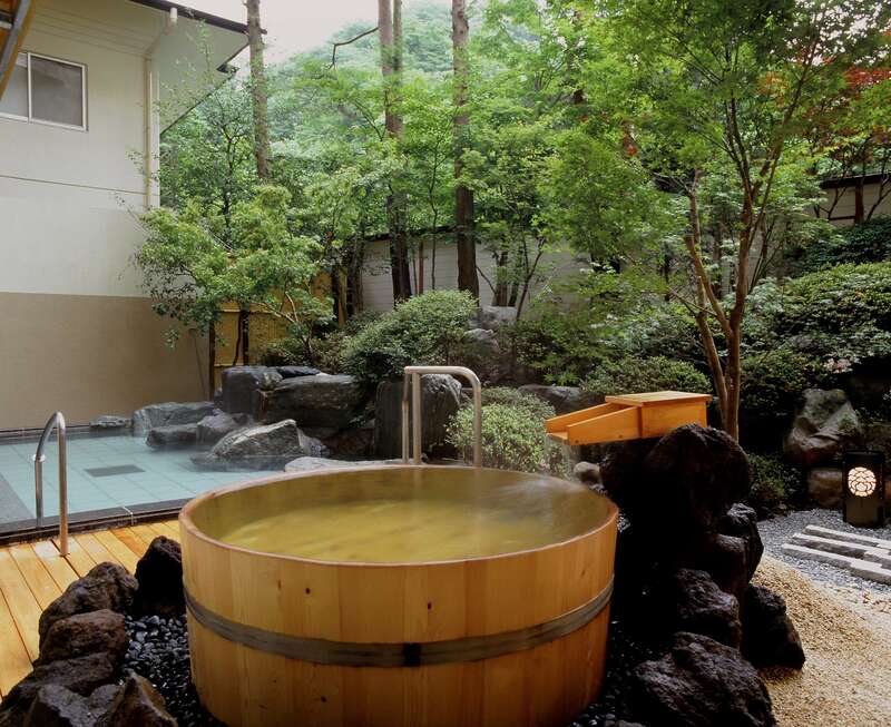 【東京駅・上野駅・大宮駅発】  上州の名湯四万温泉「四万グランドホテル」フリープラン2日間3