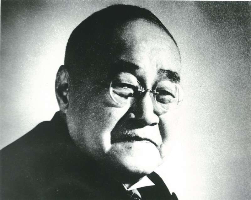 【千葉県内発】 ガイド付でご案内！偉人邸宅「旧吉田茂邸」邸内見学とバラ観賞 箱根山のホテル「つつじ・しゃくなげ」庭園・鈴廣「金目鯛の炙り飯膳」の昼食3