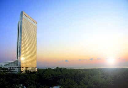 【富山空港発】 南九州3つの世界遺産 天草大王・真鯛・車海老・鹿児島産A5黒毛和牛!美食と郷土芸能の協演 4日間