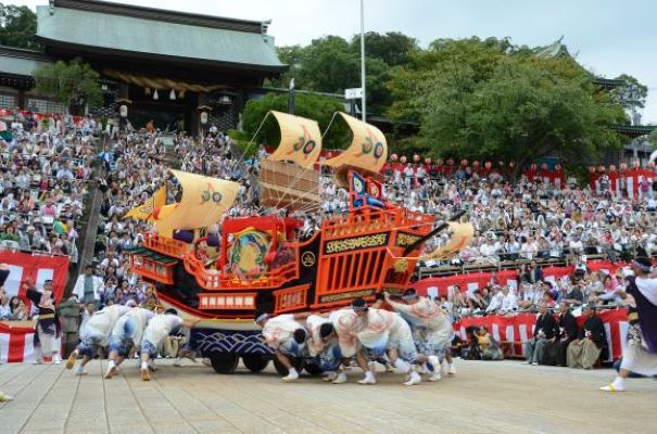 ＜出発決定！光の森発＞最後までゆっくり観賞！長崎くんち＜桝席Ｃ席＞🐉日帰りバスツアー🚌3