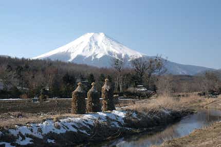 【福岡空港発】 お正月石和温泉連泊と ぐるっと富士山周遊・国宝松本城・諏訪大社３日間