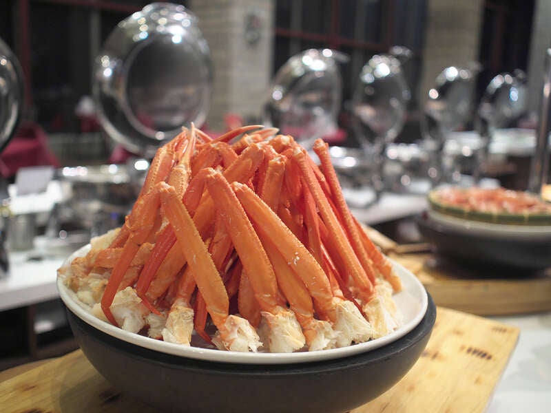 【神戸空港発着】ズワイガニ足＆イクラ食べ放題！なまらうまい北海道まんぷくグルメ３日間1