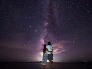 ■【与論島/星空観察＆フォトツアー付き】満天の星空を感じよう！専属カメラマンが星空を背景に撮影します！☆映画で登場したお宿に宿泊♪ビーチまで徒歩10分！民宿 海水館指定3泊4日