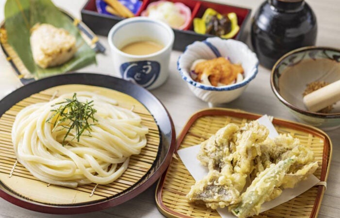 【横浜発】草津温泉 群馬・草津温泉でたっぷり19時間滞在＆1300年の歴史ある『水澤観音』参拝～軽井沢・プリンスショッピングプラザでお買い物♪～3