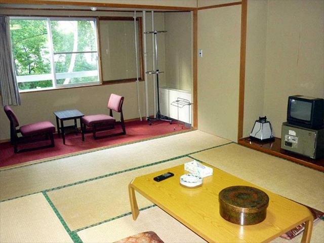 ■●夜発バス　志賀高原（全山券）　手ぶらDEボード・スキー　志賀ハイランドホテル本館（1泊4日）1