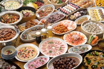 【東京都内発※町田を除く】 「御殿場高原ビール」でかんぱい！まんぷく！ 鉄板ステーキ・手作り海鮮丼・地ビール50種食べ飲み放題！ 2026年5月OPEN！フジプレミアムブルーイング工場見学＆ できたてビール3種試飲　日帰り
