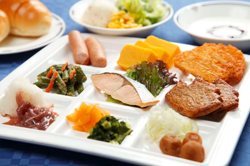 【苫小牧西港発】 第４弾！福島フルーツライン巨峰狩り食べ放題と爽快！磐梯吾妻スカイライン2