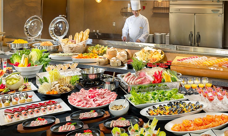 【JR福山駅発】ホテルグリーンプラザ東条湖でグルメバイキングと初夏のトリプルスリー ２日間2