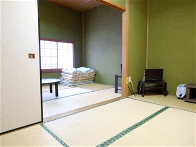 ■往復航空機利用で行く世界遺産「屋久島」民宿ふれんど指定 素泊りプラン　3泊4日2