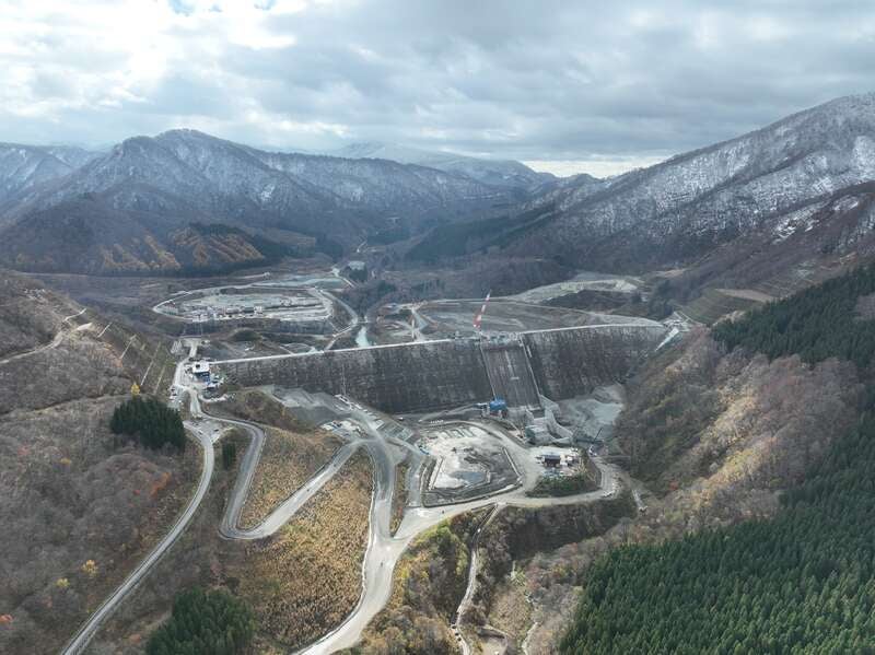 【山形県内発】 今年が最後！完成間近の「成瀬ダム」ガイド付き制限区域内特別見学と 伝統的な内蔵「横手増田」街並み散歩（日帰り）1
