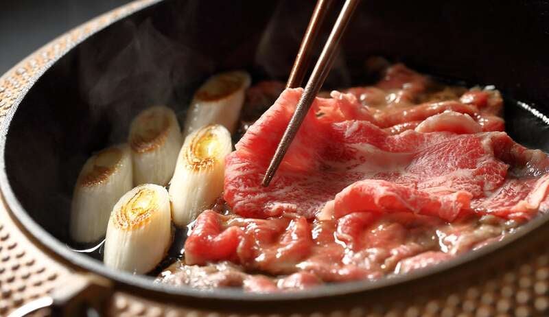 【静岡県内発】 1泊3食＆いちご狩り付！泊まりDe母の日ミステリー２日間2