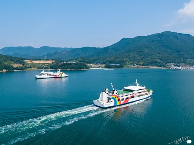■【レンタカー付プラン】〔高松港⇔小豆島（池田港）往復乗船券＆車両載せ込み付〕往復高松空港利用　フェリーに乗って瀬戸内の景色を眺めながら小豆島へ　四国チョイス　3泊4日1