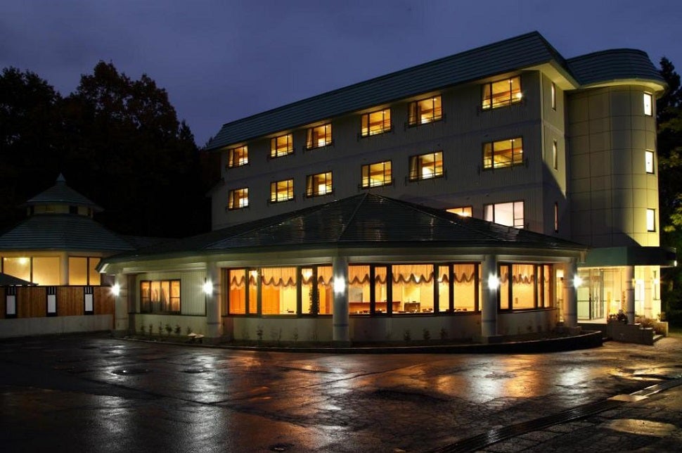 【三宮・大阪・京都】夜発　［Ｈａｋｕｂａ４７　ウインタースポーツパーク＆エイブル白馬五竜スキー場　リフト券付］ホテル　オークフォレスト２泊（滞在中利用ＯＫのレンタル付）＜２０２５－２０２６　ＪＡＭＪＡＭスキー＆スノボ＞1