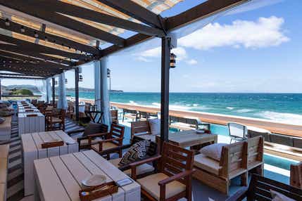 【阪神地区発】 春らんまん！花咲く淡路島でいちご狩り食べ放題と 西海岸の絶景レストランでイタリアンランチ　日帰り