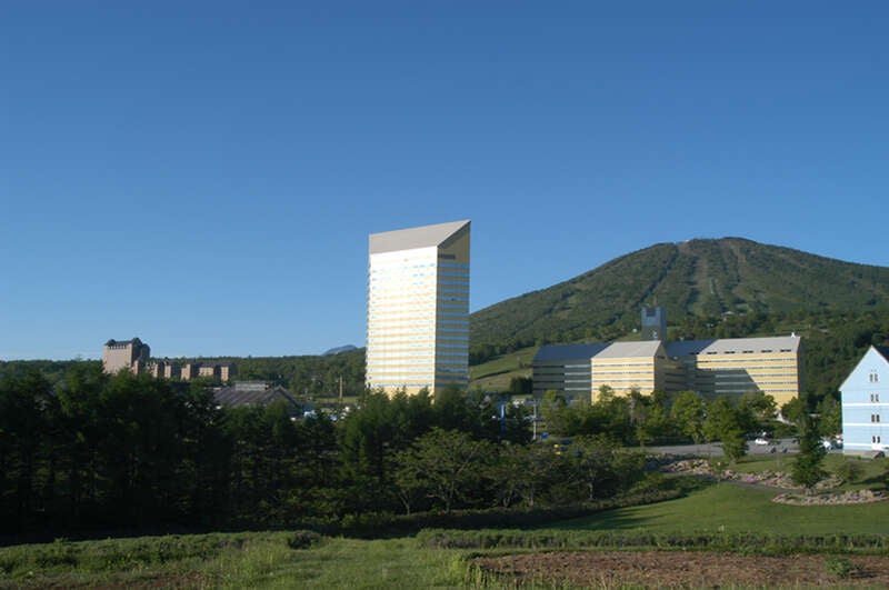 【大分空港発】 お手軽安比高原に連泊　観覧席から観る！東北二大夏祭り３日間3