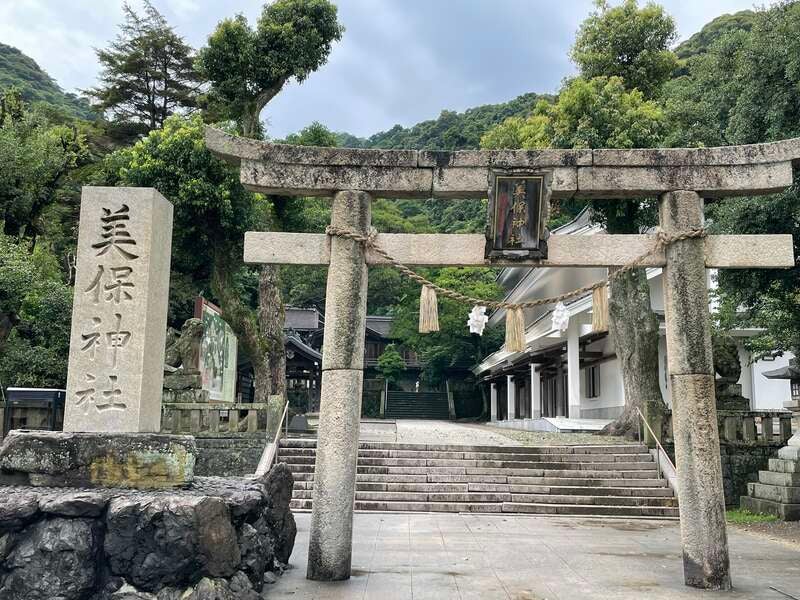 【益田・三隅・浜田・大田・出雲・斐川・松江・安来発】今シーズンかにの食べ納め！境港紅ずわいがに食べ放題と美保神社・美保関灯台　日帰り2