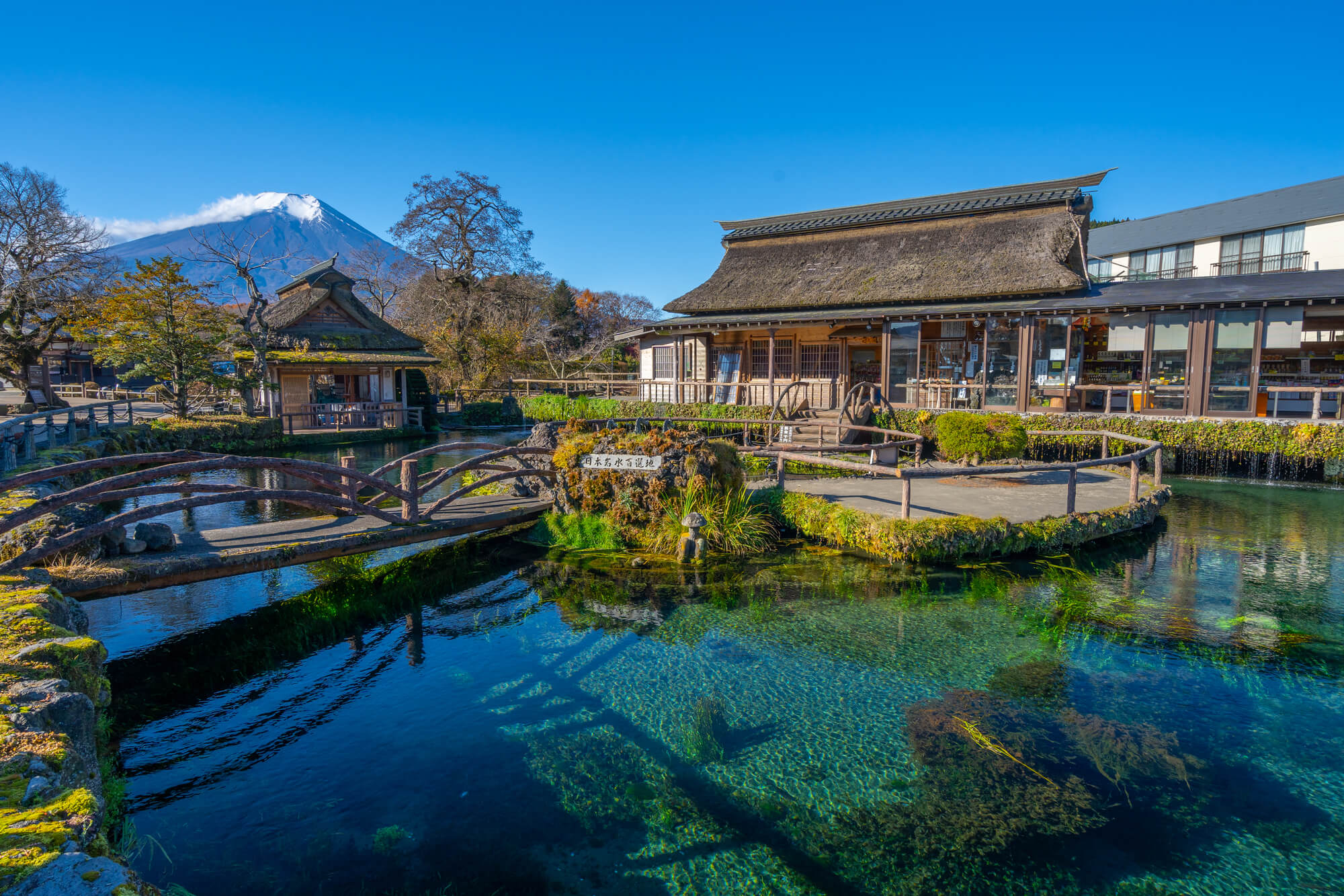 『空気の澄んだ時期に富嶽十一景の贅沢な冬景色をめぐる　あぁ絶景かな！冠雪の富士山決定版 2日間』【名古屋駅出発】2