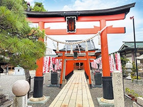 加古川・明石　発
かに＆国産牛ダブル鍋膳と豊臣秀吉を祀る豊国神社・出世稲荷2