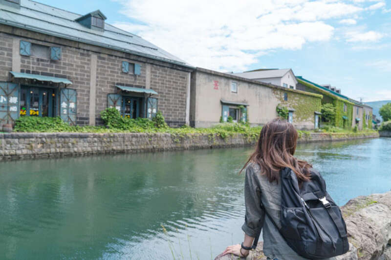【小山駅・宇都宮駅・那須塩原駅発】ゴールデンウイークに行く！さくら彩る函館と小樽・札幌・旭山動物園・富良野　北海道新幹線開業10周年記念！　名湯「登別温泉」「湯の川温泉」に宿泊４日間3