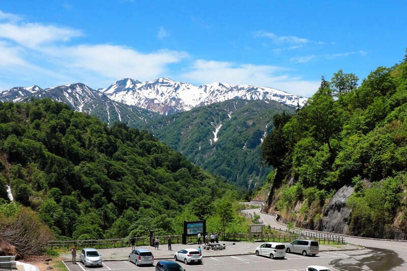 【福島県・新幹線駅（福島駅・郡山駅・新白河駅）発】 白山白川郷ホワイトロードと世界遺産の白川郷＆古都・金沢さんぽ3日間1