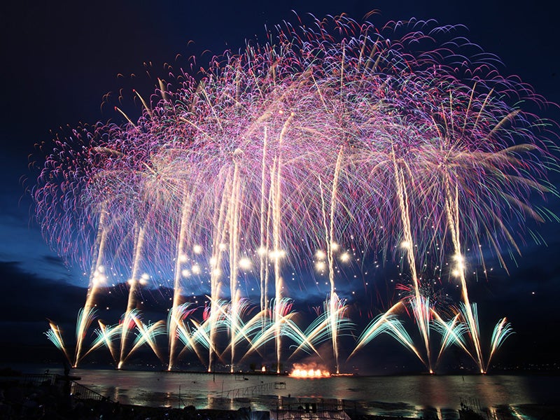 【新宿発】ぶっとび格安✨諏訪湖祭湖上花火大会2026(ブロックエリア）🎆 バスツアー（復路夜行便/翌日新宿着）2