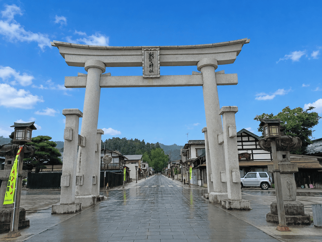 山寺・熊野大社・亀岡文殊と上杉家ゆかりの米沢を巡る2日間2