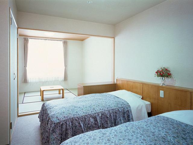 ■●夜発バス　竜王スキーパーク　手ぶらDEボード・スキー　竜王パークホテル（1泊4日）1