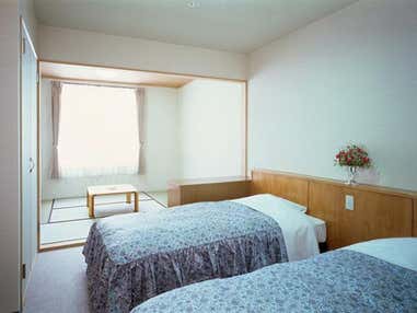 ■●夜発バス 竜王スキーパーク 手ぶらDEボード・スキー 竜王パークホテル(1泊4日)