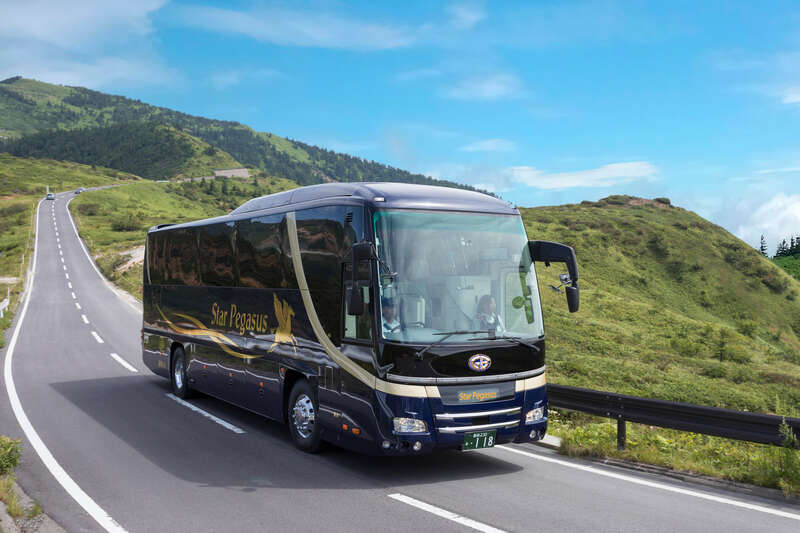 【群馬県内発】 最上級貸切バス「スターペガサス号」で行く！美食と文化を嗜む寛ぎの山形・新潟 名旅館・あつみ温泉「萬国屋」２日間1