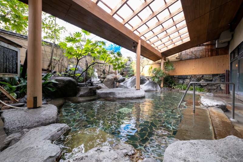 【防府・新山口発】フルーツ王国うきはde巨峰＆梨のW狩りとW美肌の湯「原鶴温泉」　日帰り3