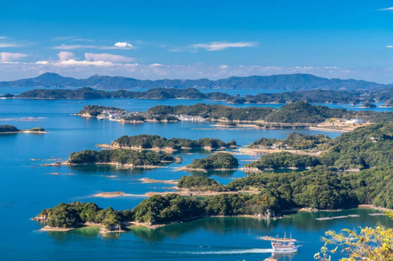 【博多発】西海国立公園制定70周年記念企画　桜の名所西海橋と世界で最も美しい湾・九十九島を遊覧船で航海　日帰り1